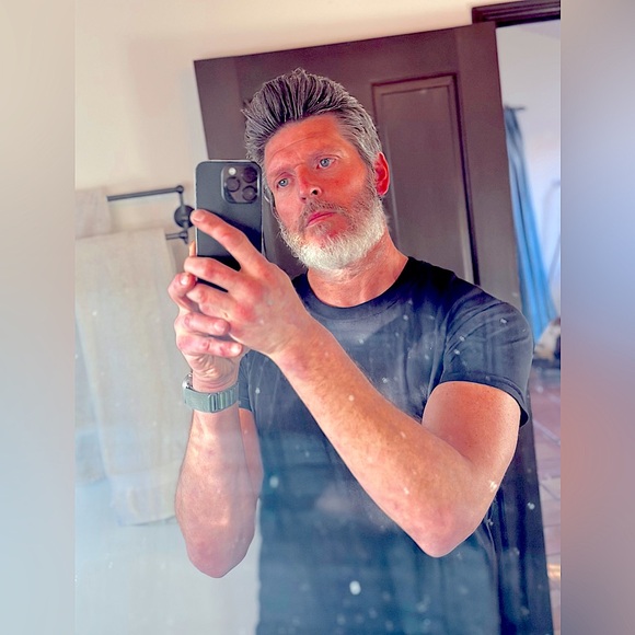 Meet your Posher, Daniel - Picture 1 of 1